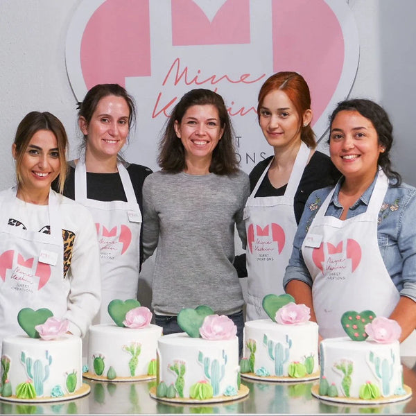 Keskin Kenarlı Temel Pastacılık